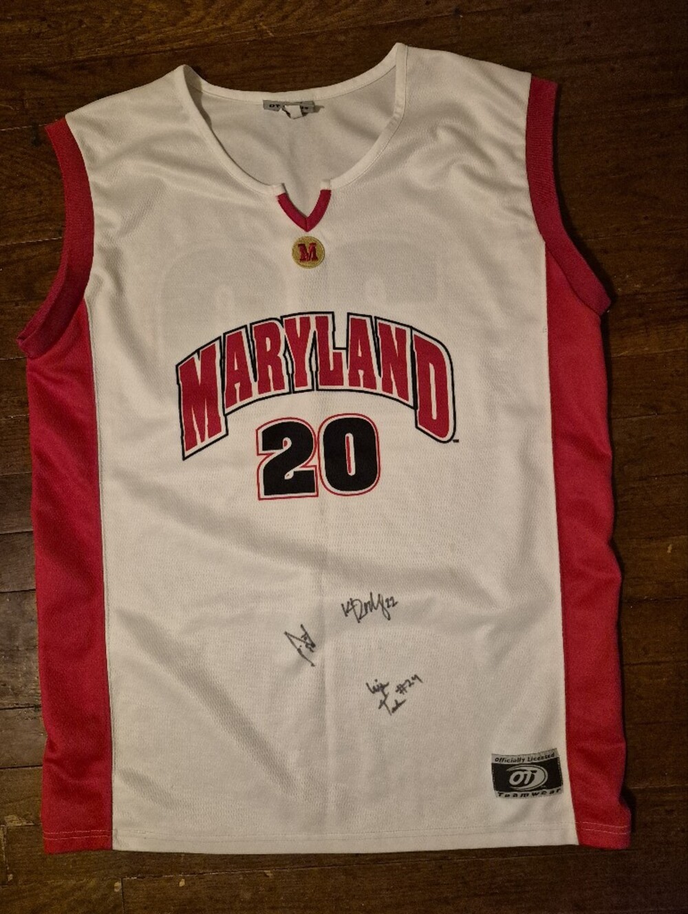 Mens Sz XL Autographed Maryland #20 White & Red Basketball Jersey